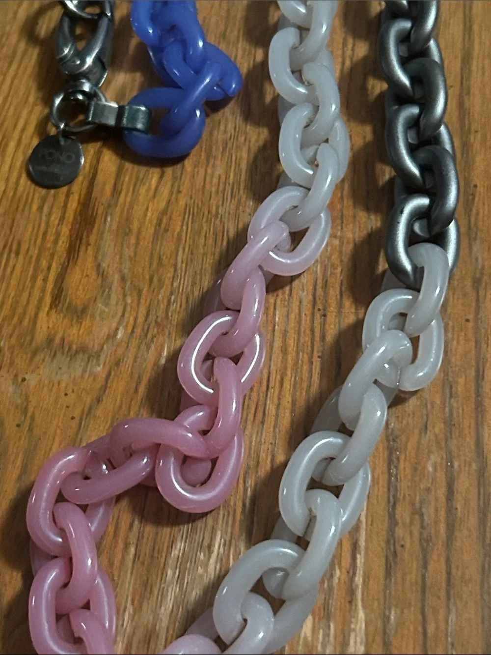 Gradient Resin PONO Italian chain necklace in Pink, Blue, Gray